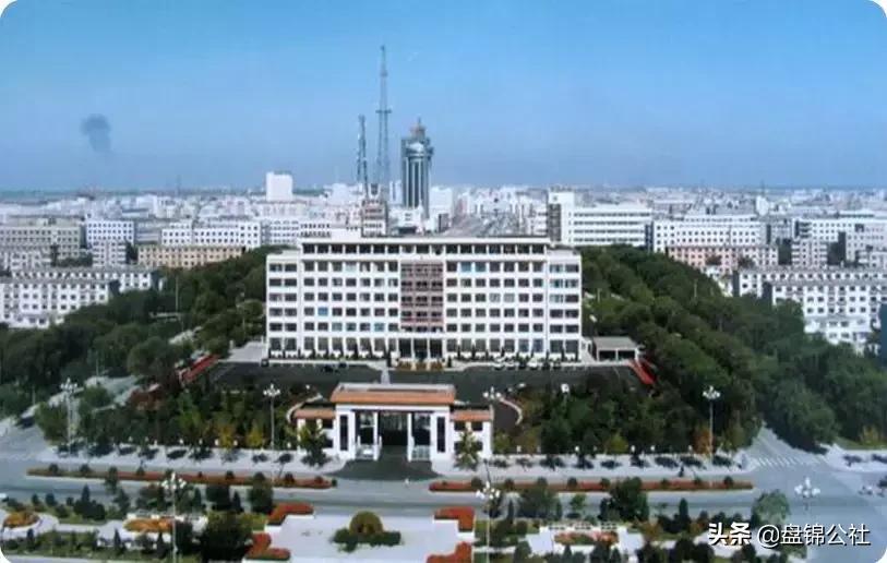 盘锦，亲爱的听众朋友们的故事与声音