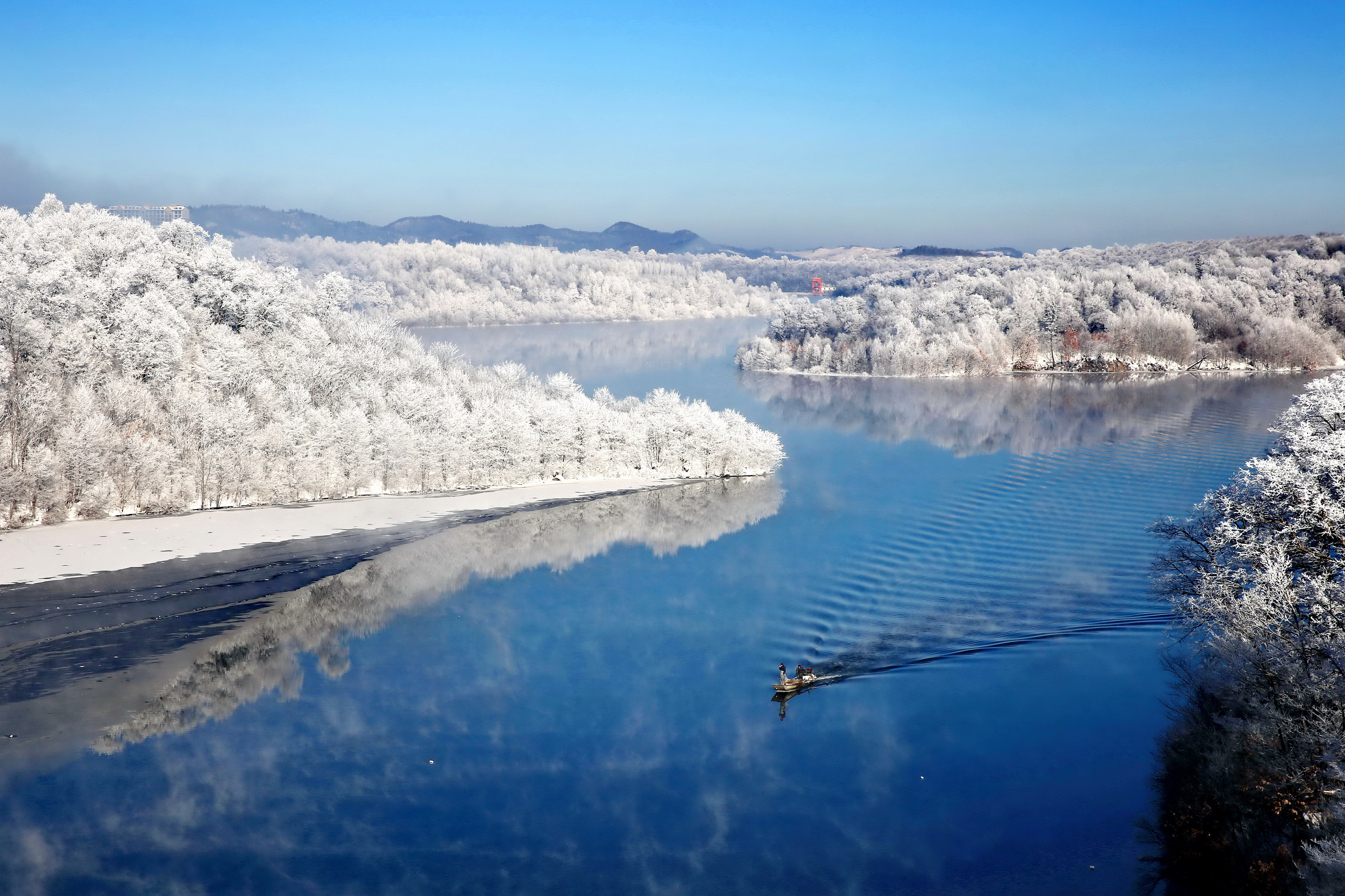 揭秘白山，自然之美与生态探险之旅